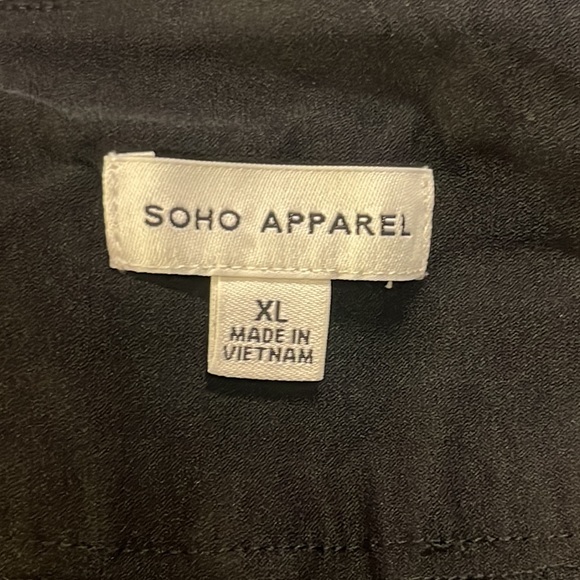 In brand new condition Woman’s Soho Apparel skirt. Size is XL. - Picture 12 of 13